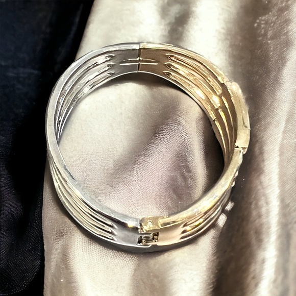 Trendy Brushed Gold and Silver Tone Hinged Cuff Bangle ( bracelet) - Picture 4 of 4